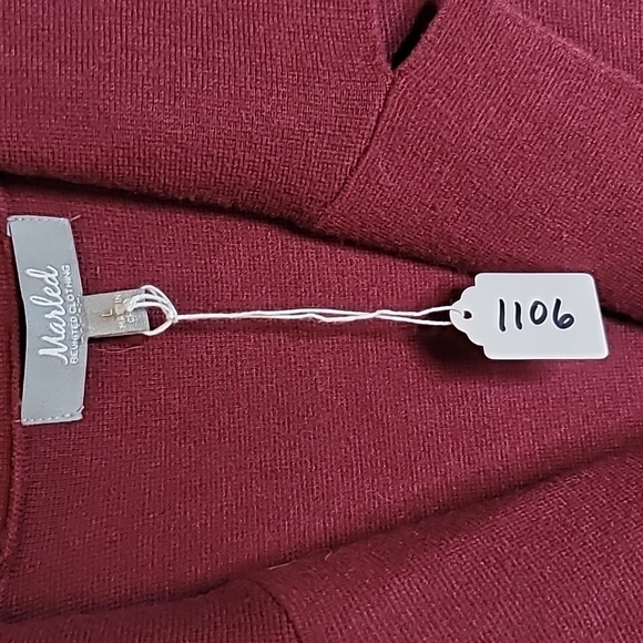 Marled vest sweater double breasted split collar wine sz L soft fine knit - Picture 8 of 9